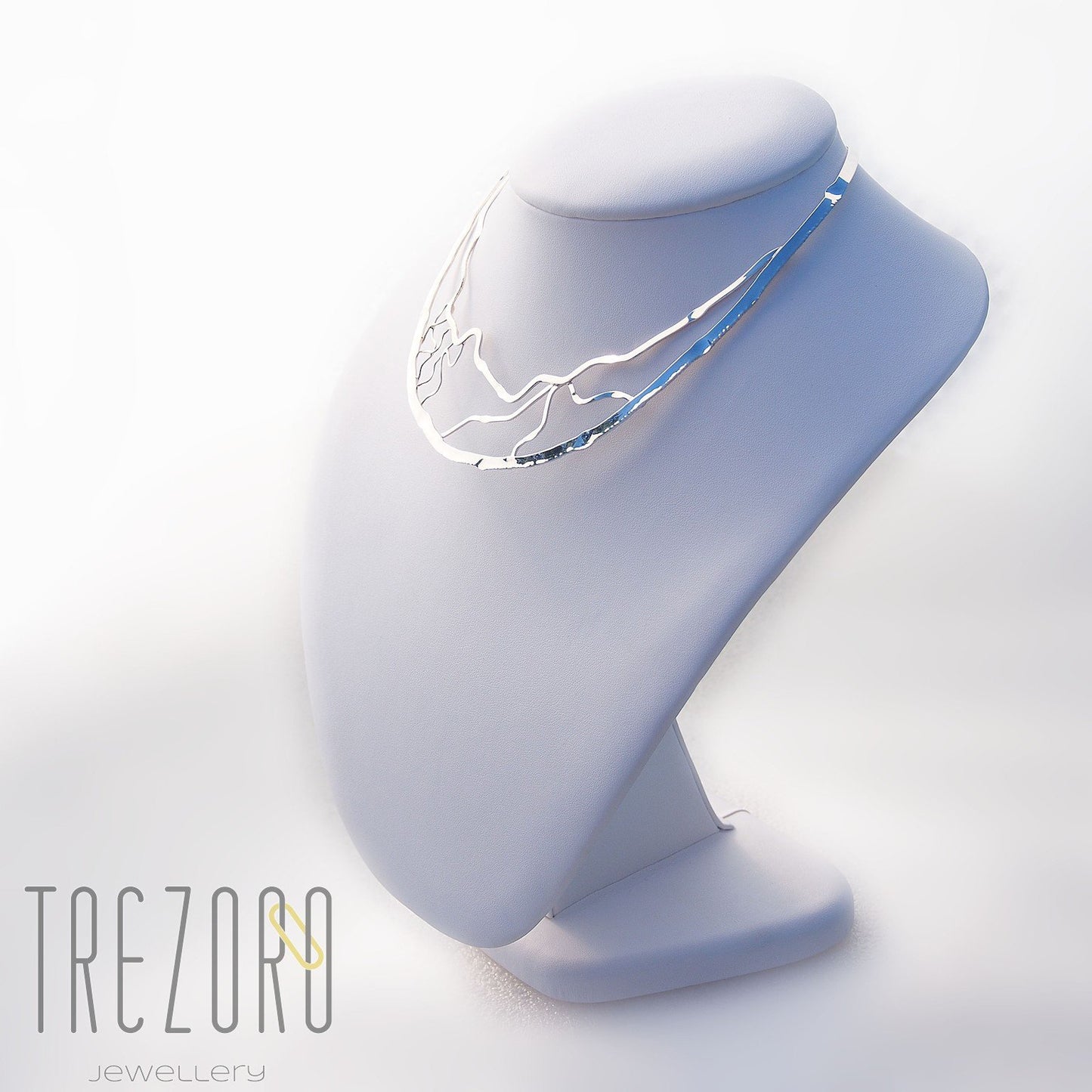 Curved Lines Necklace - Trezoro Jewellery - 3